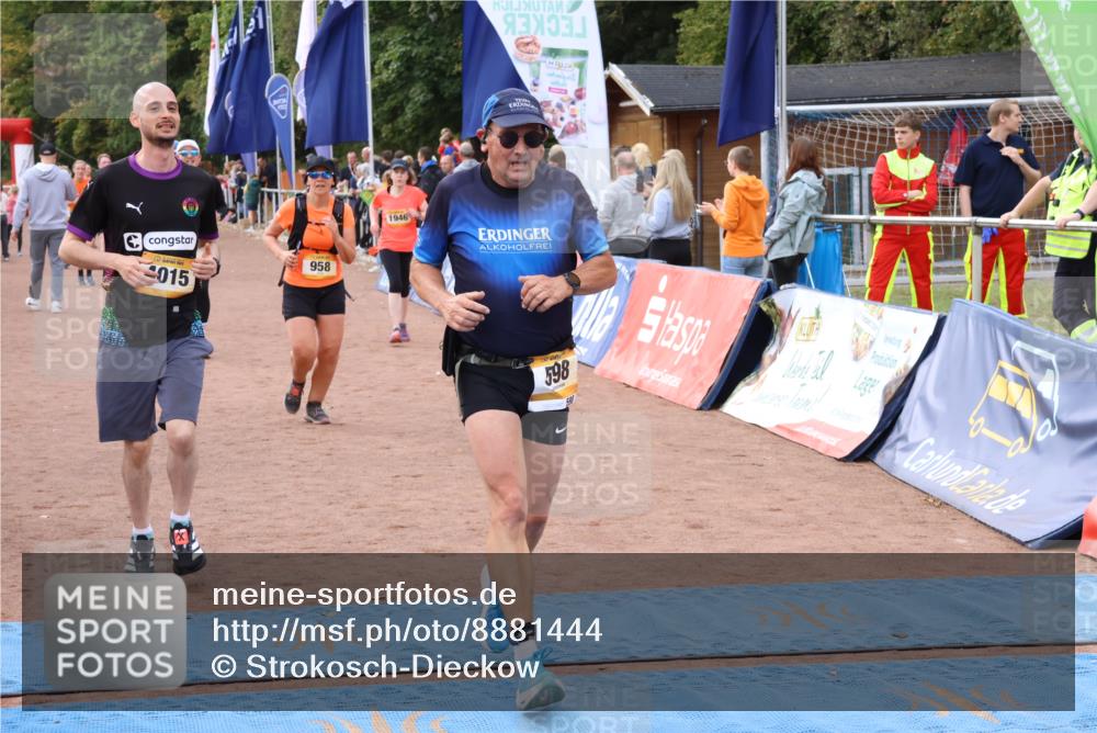 14.09.2025 - Airport Race Strokosch-Dieckow http://msf.ph/oto/8881444 14.09.2025 12:42:15 Ziel 597, 598, 958, 999, 1946, 4014, 4015 meine-sportfotos.de