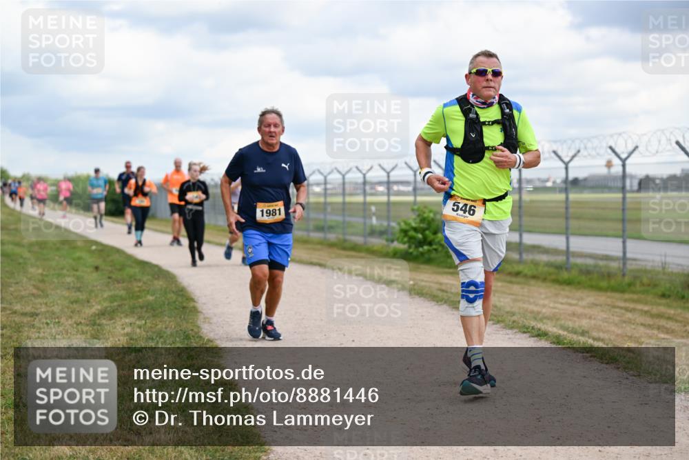 14.09.2025 - Airport Race Dr. Thomas Lammeyer http://msf.ph/oto/8881446 14.09.2025 12:33:04 Laufen 1981, 546 meine-sportfotos.de
