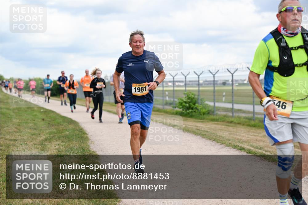 14.09.2025 - Airport Race Dr. Thomas Lammeyer http://msf.ph/oto/8881453 14.09.2025 12:33:05 Laufen 1981, 546 meine-sportfotos.de