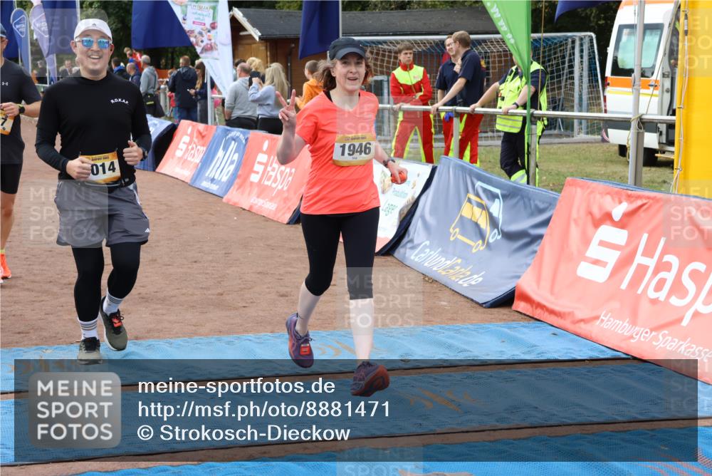 14.09.2025 - Airport Race Strokosch-Dieckow http://msf.ph/oto/8881471 14.09.2025 12:42:19 Ziel 181, 591, 597, 598, 618, 958, 1007, 1040, 1946, 2033, 4014, 4015, 4227 meine-sportfotos.de