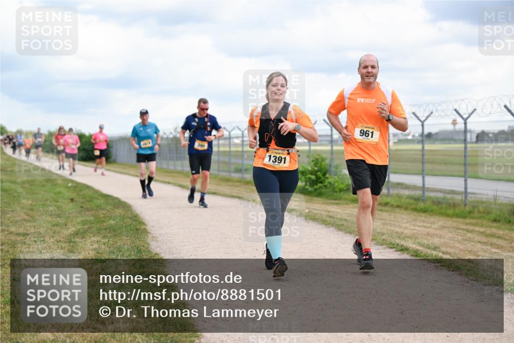 14.09.2025 - Airport Race Dr. Thomas Lammeyer http://msf.ph/oto/8881501 14.09.2025 12:33:12 Laufen 390, 1391, 961 meine-sportfotos.de