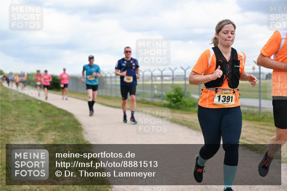 14.09.2025 - Airport Race Dr. Thomas Lammeyer http://msf.ph/oto/8881513 14.09.2025 12:33:13 Laufen 1391 meine-sportfotos.de