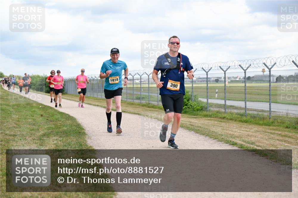 14.09.2025 - Airport Race Dr. Thomas Lammeyer http://msf.ph/oto/8881527 14.09.2025 12:33:15 Laufen 1818, 390 meine-sportfotos.de