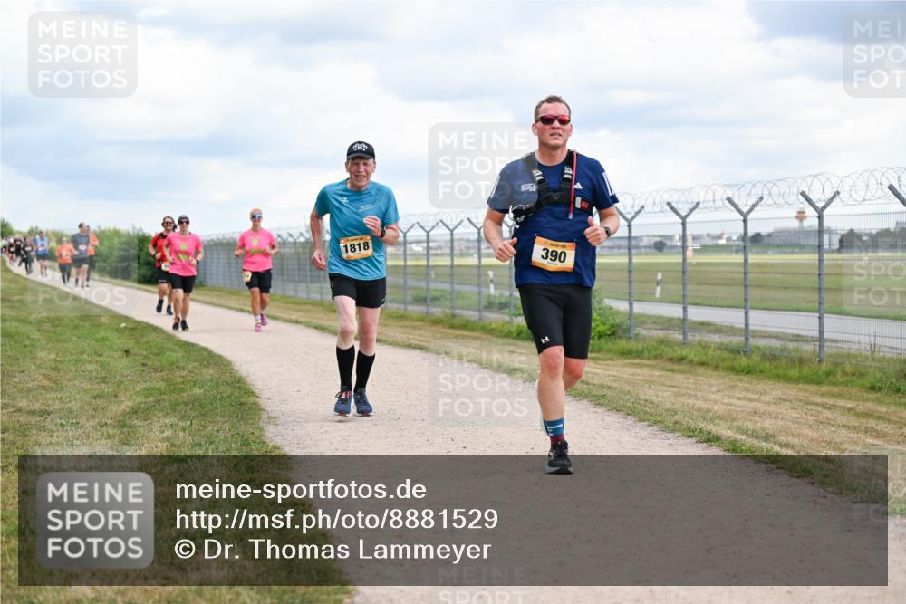 14.09.2025 - Airport Race Dr. Thomas Lammeyer http://msf.ph/oto/8881529 14.09.2025 12:33:15 Laufen 1818, 390 meine-sportfotos.de
