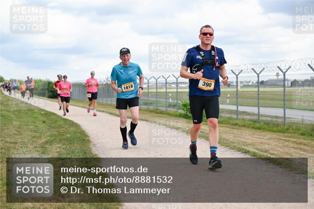 14.09.2025 - Airport Race Dr. Thomas Lammeyer http://msf.ph/oto/8881532 14.09.2025 12:33:15 Laufen 1818, 390 meine-sportfotos.de