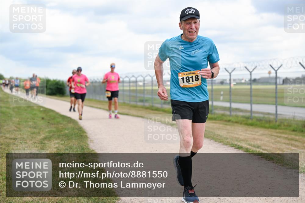 14.09.2025 - Airport Race Dr. Thomas Lammeyer http://msf.ph/oto/8881550 14.09.2025 12:33:17 Laufen 1818 meine-sportfotos.de