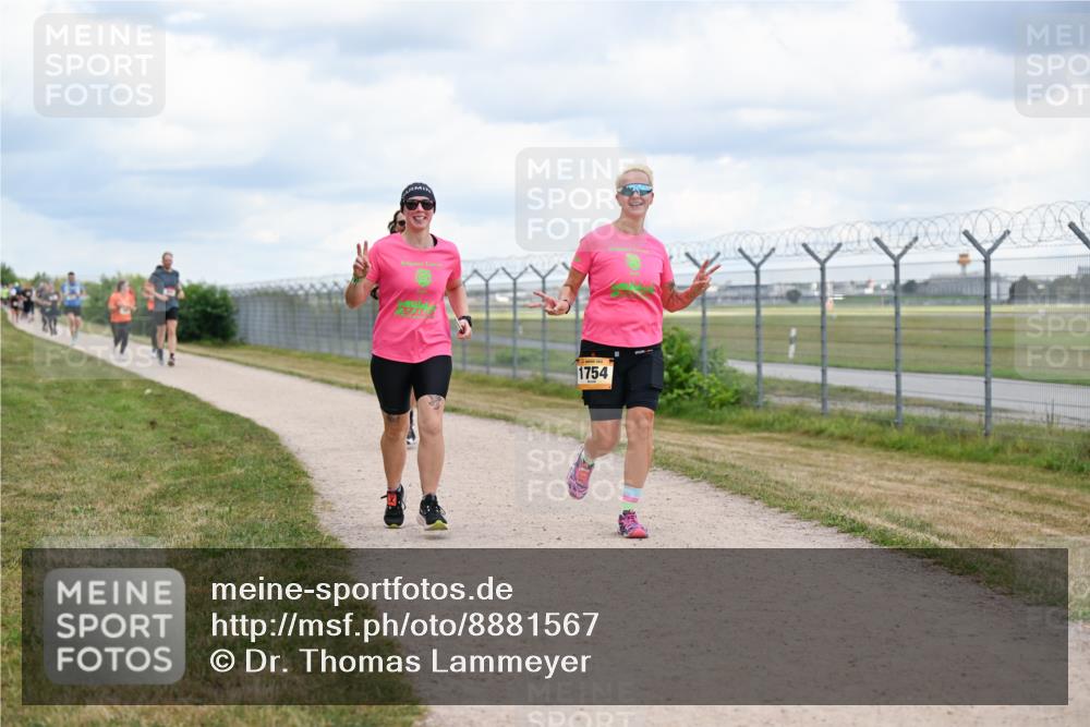 14.09.2025 - Airport Race Dr. Thomas Lammeyer http://msf.ph/oto/8881567 14.09.2025 12:33:20 Laufen 1754 meine-sportfotos.de