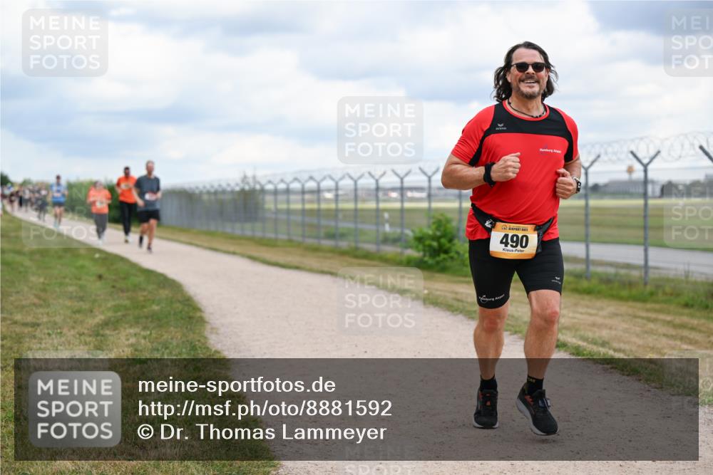 14.09.2025 - Airport Race Dr. Thomas Lammeyer http://msf.ph/oto/8881592 14.09.2025 12:33:23 Laufen 490 meine-sportfotos.de