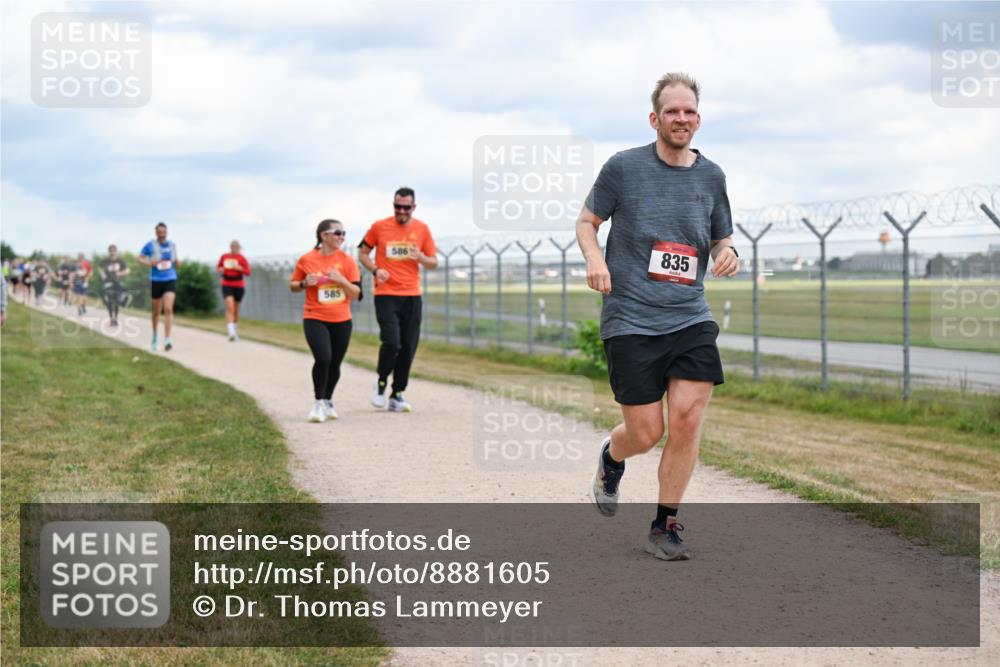 14.09.2025 - Airport Race Dr. Thomas Lammeyer http://msf.ph/oto/8881605 14.09.2025 12:33:31 Laufen 585, 586, 835 meine-sportfotos.de