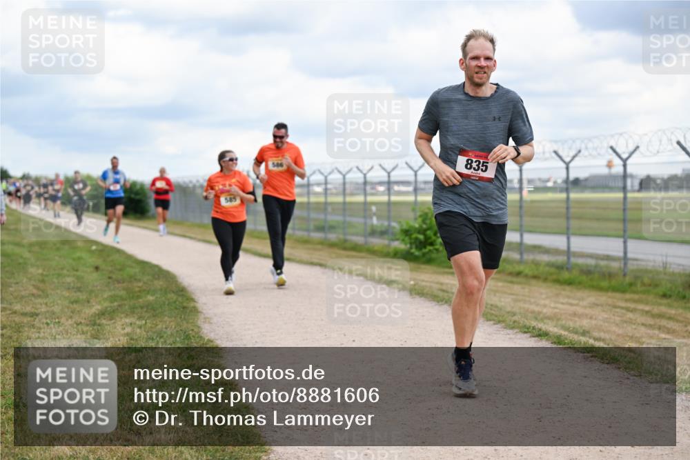 14.09.2025 - Airport Race Dr. Thomas Lammeyer http://msf.ph/oto/8881606 14.09.2025 12:33:31 Laufen 585, 835 meine-sportfotos.de