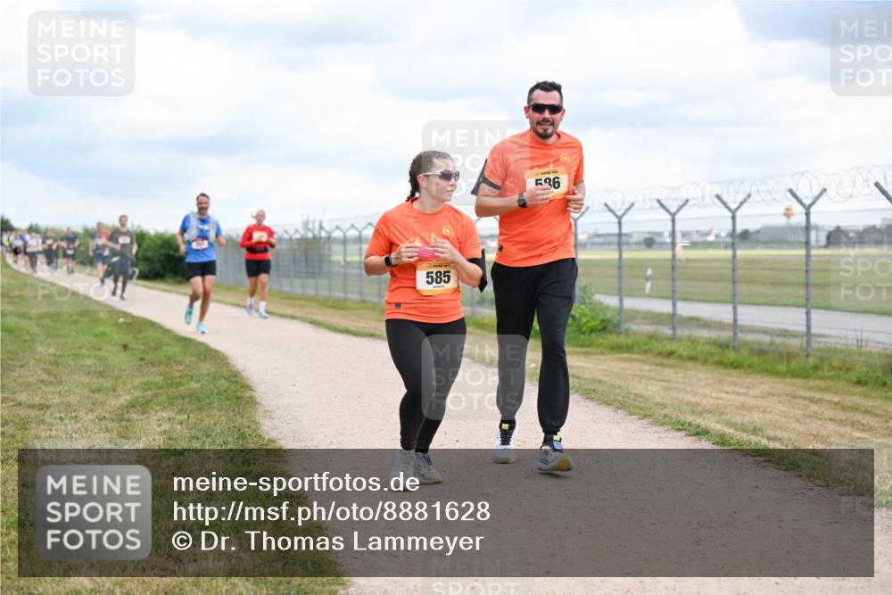 14.09.2025 - Airport Race Dr. Thomas Lammeyer http://msf.ph/oto/8881628 14.09.2025 12:33:33 Laufen 585, 536 meine-sportfotos.de