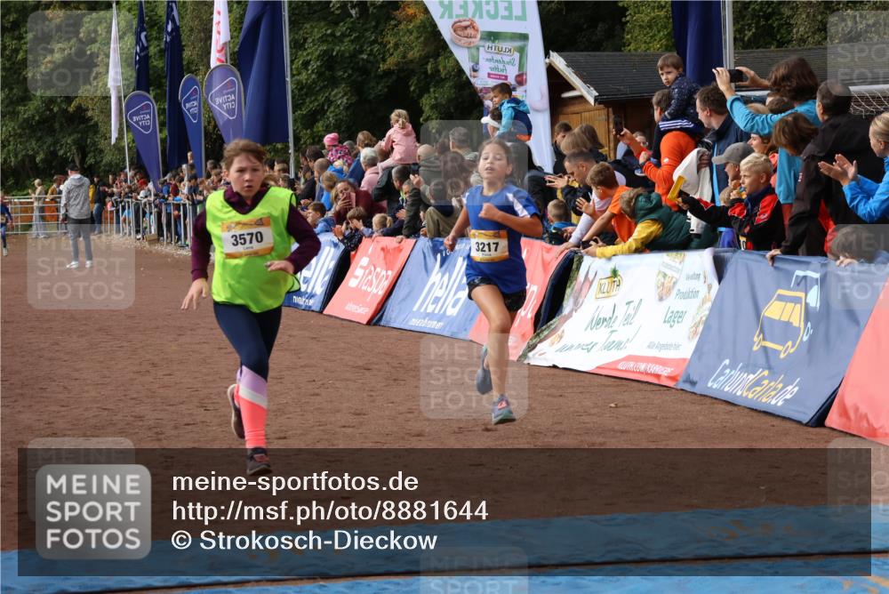 14.09.2025 - Airport Race Strokosch-Dieckow http://msf.ph/oto/8881644 14.09.2025 10:27:55 Ziel 3159, 3217, 3570, 3574 meine-sportfotos.de