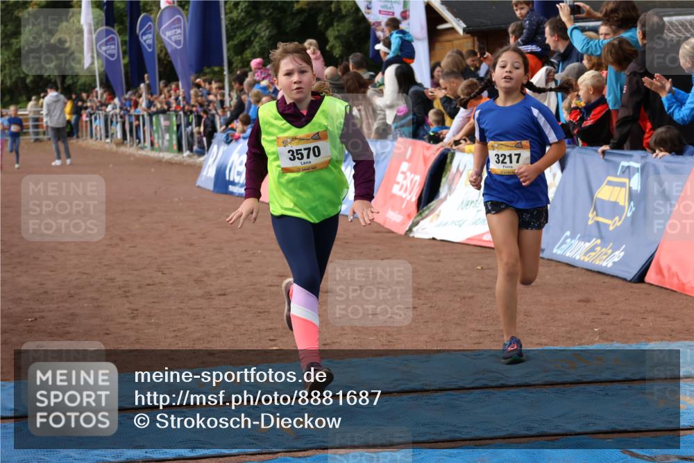 14.09.2025 - Airport Race Strokosch-Dieckow http://msf.ph/oto/8881687 14.09.2025 10:27:56 Ziel 3159, 3217, 3226, 3570, 3574 meine-sportfotos.de