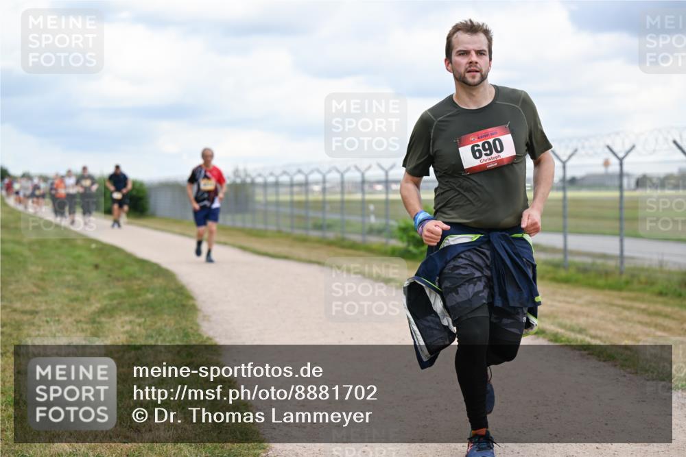 14.09.2025 - Airport Race Dr. Thomas Lammeyer http://msf.ph/oto/8881702 14.09.2025 12:33:45 Laufen 690 meine-sportfotos.de