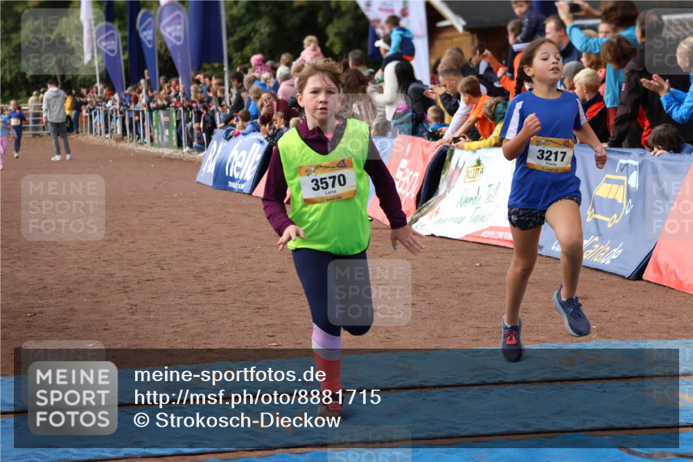 14.09.2025 - Airport Race Strokosch-Dieckow http://msf.ph/oto/8881715 14.09.2025 10:27:56 Ziel 3159, 3217, 3226, 3570, 3574 meine-sportfotos.de