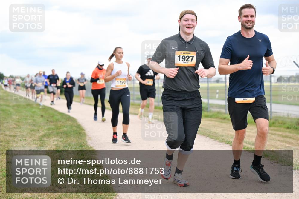14.09.2025 - Airport Race Dr. Thomas Lammeyer http://msf.ph/oto/8881753 14.09.2025 12:33:57 Laufen 1790, 3211, 1927, 7 meine-sportfotos.de