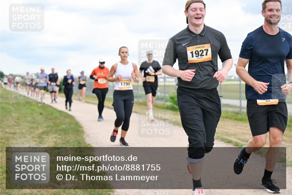 14.09.2025 - Airport Race Dr. Thomas Lammeyer http://msf.ph/oto/8881755 14.09.2025 12:33:57 Laufen 1790, 1927 meine-sportfotos.de