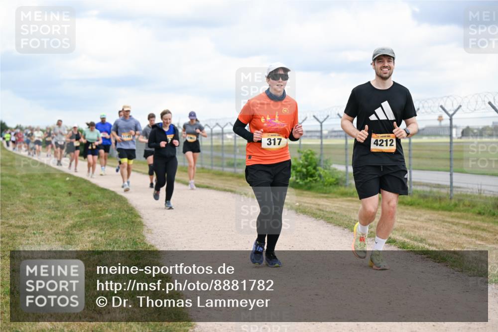 14.09.2025 - Airport Race Dr. Thomas Lammeyer http://msf.ph/oto/8881782 14.09.2025 12:34:00 Laufen 317, 4212 meine-sportfotos.de