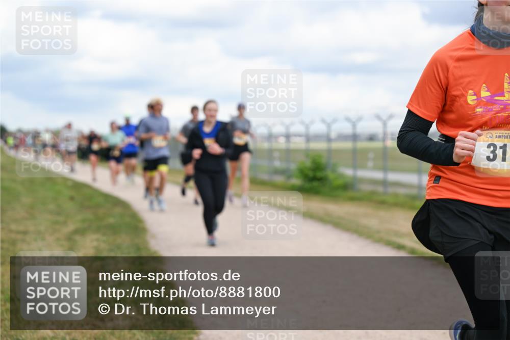 14.09.2025 - Airport Race Dr. Thomas Lammeyer http://msf.ph/oto/8881800 14.09.2025 12:34:02 Laufen 42, 31 meine-sportfotos.de