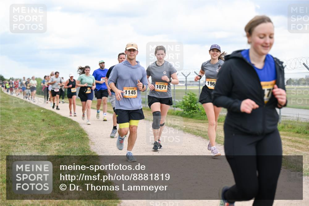 14.09.2025 - Airport Race Dr. Thomas Lammeyer http://msf.ph/oto/8881819 14.09.2025 12:34:04 Laufen 129, 59, 89, 1145, 1071, 196 meine-sportfotos.de
