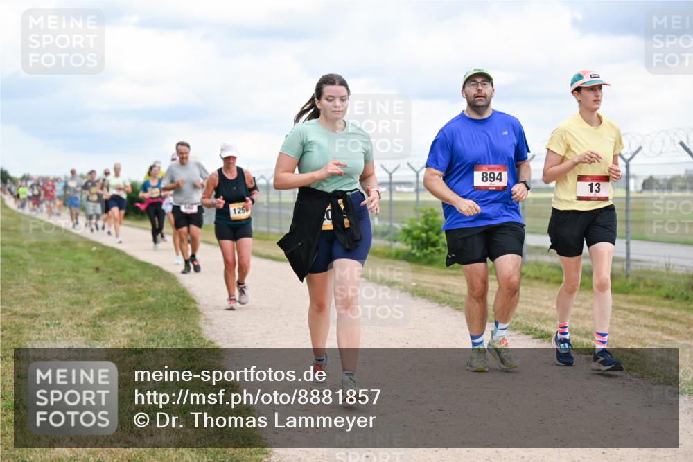 14.09.2025 - Airport Race Dr. Thomas Lammeyer http://msf.ph/oto/8881857 14.09.2025 12:34:08 Laufen 894, 125, 13 meine-sportfotos.de