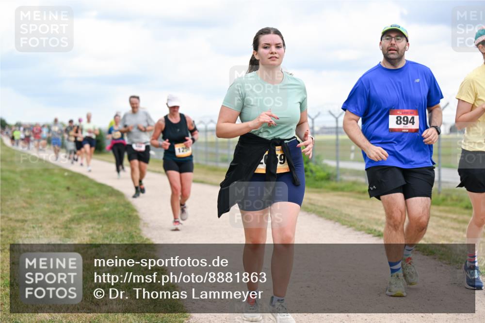 14.09.2025 - Airport Race Dr. Thomas Lammeyer http://msf.ph/oto/8881863 14.09.2025 12:34:09 Laufen 259, 894 meine-sportfotos.de