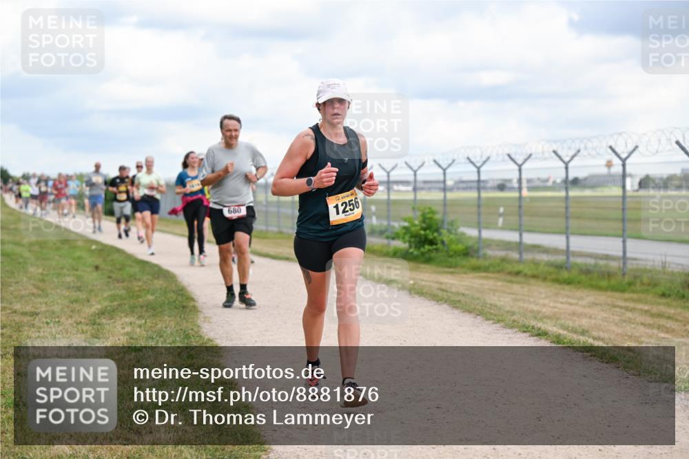 14.09.2025 - Airport Race Dr. Thomas Lammeyer http://msf.ph/oto/8881876 14.09.2025 12:34:11 Laufen 680, 1256 meine-sportfotos.de