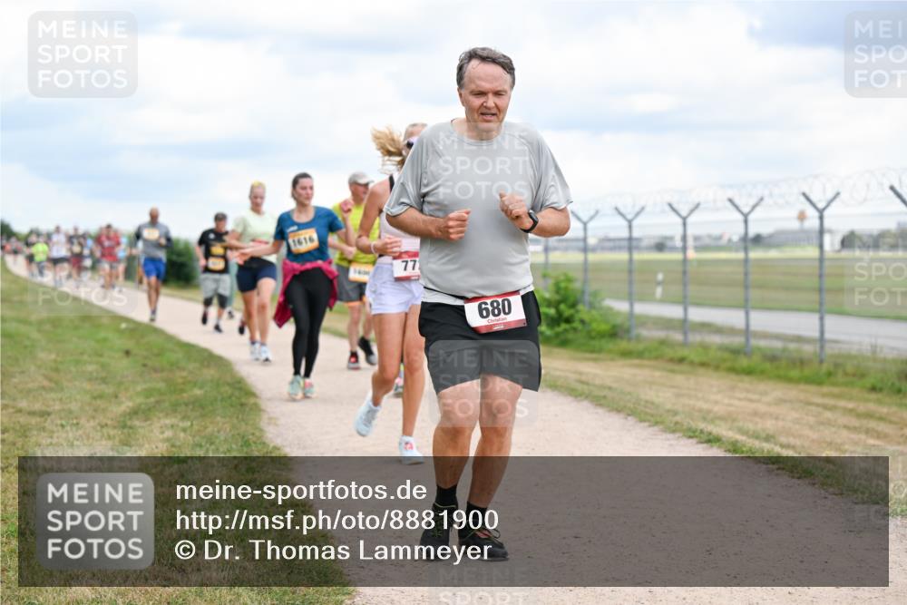 14.09.2025 - Airport Race Dr. Thomas Lammeyer http://msf.ph/oto/8881900 14.09.2025 12:34:13 Laufen 1616, 771, 680 meine-sportfotos.de