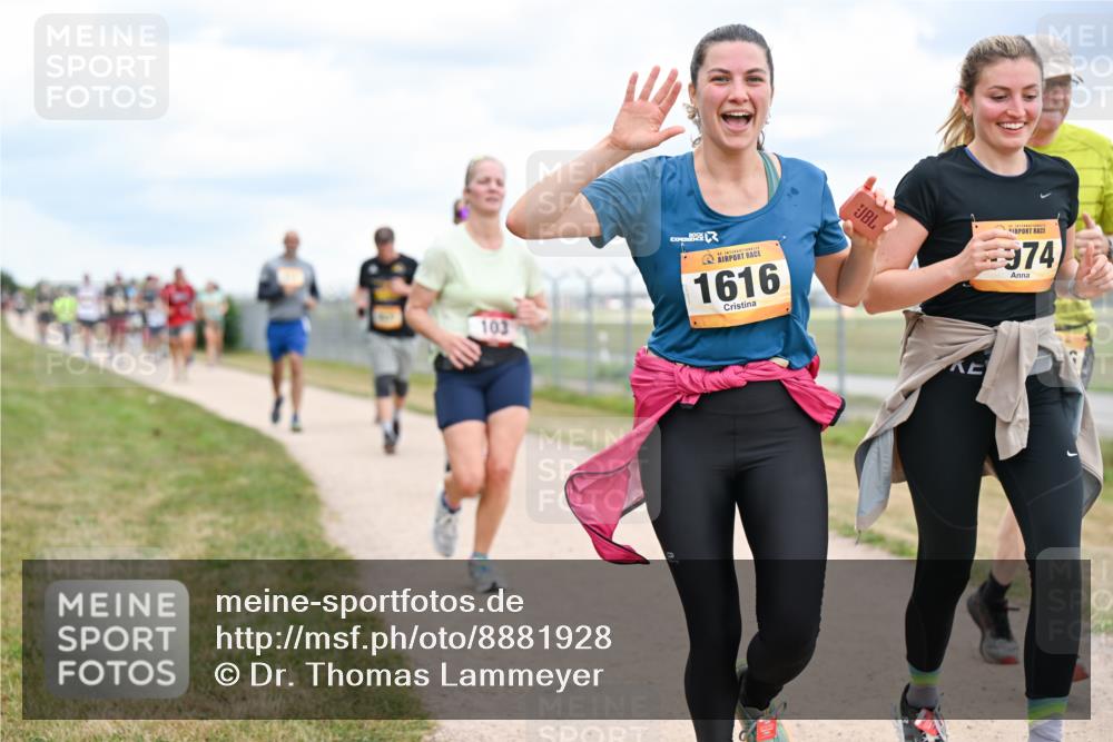 14.09.2025 - Airport Race Dr. Thomas Lammeyer http://msf.ph/oto/8881928 14.09.2025 12:34:17 Laufen 103, 1616, 974 meine-sportfotos.de