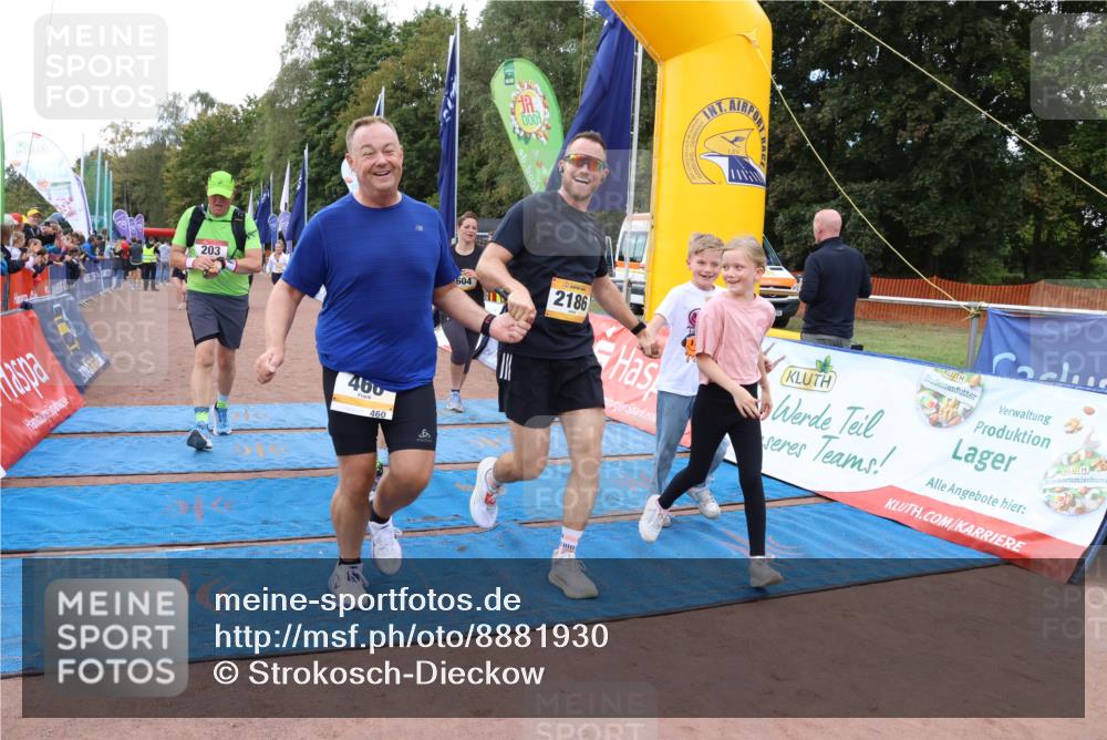 14.09.2025 - Airport Race Strokosch-Dieckow http://msf.ph/oto/8881930 14.09.2025 12:43:33 Ziel 203, 210, 460, 464, 561, 604, 660, 1277, 1561, 1723, 2182, 2186 meine-sportfotos.de
