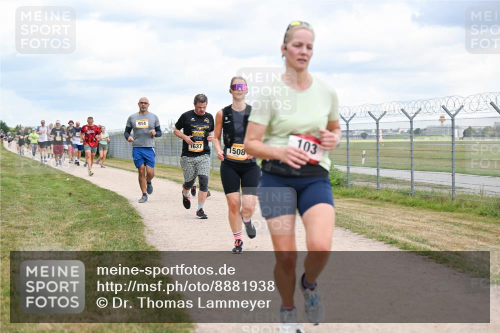 14.09.2025 - Airport Race Dr. Thomas Lammeyer http://msf.ph/oto/8881938 14.09.2025 12:34:18 Laufen 914, 1637, 1508, 103 meine-sportfotos.de