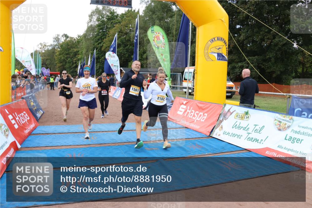 14.09.2025 - Airport Race Strokosch-Dieckow http://msf.ph/oto/8881950 14.09.2025 12:43:37 Ziel 54, 203, 210, 464, 561, 604, 660, 1277, 1561, 1723, 2182 meine-sportfotos.de