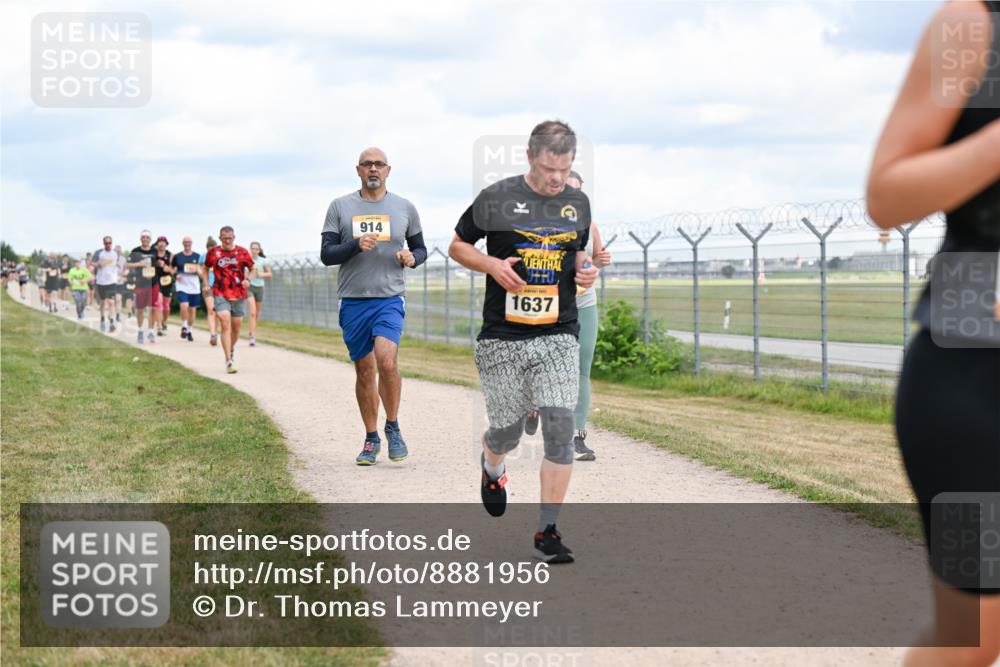 14.09.2025 - Airport Race Dr. Thomas Lammeyer http://msf.ph/oto/8881956 14.09.2025 12:34:20 Laufen 914, 1637 meine-sportfotos.de