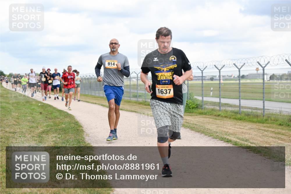 14.09.2025 - Airport Race Dr. Thomas Lammeyer http://msf.ph/oto/8881961 14.09.2025 12:34:20 Laufen 914, 1637 meine-sportfotos.de