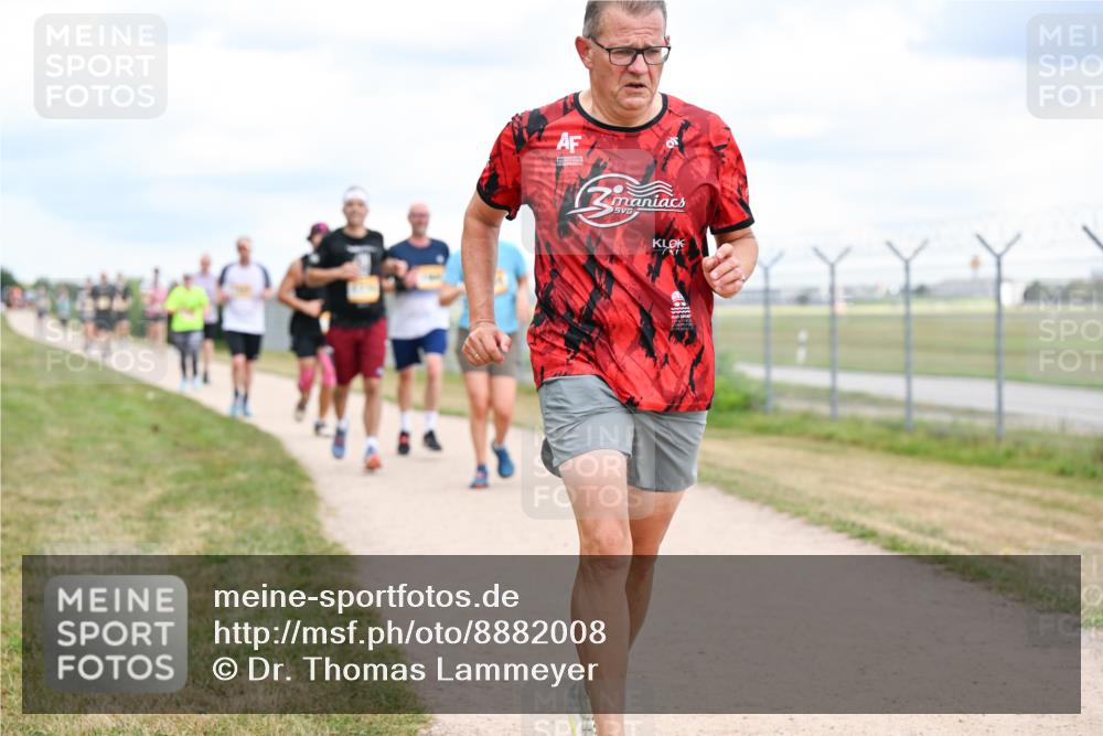 14.09.2025 - Airport Race Dr. Thomas Lammeyer http://msf.ph/oto/8882008 14.09.2025 12:34:27 Laufen  meine-sportfotos.de