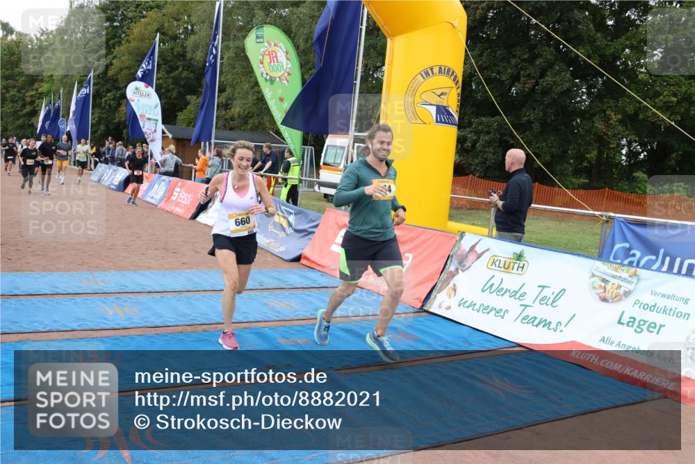 14.09.2025 - Airport Race Strokosch-Dieckow http://msf.ph/oto/8882021 14.09.2025 12:43:42 Ziel 54, 210, 464, 513, 660, 1459, 1550, 1633, 1723, 2070 meine-sportfotos.de