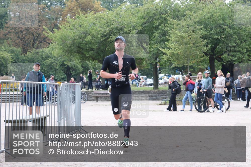 14.09.2025 - Stadtparktriathlon Strokosch-Dieckow http://msf.ph/oto/8882043 14.09.2025 09:41:04 Ziel 355 meine-sportfotos.de