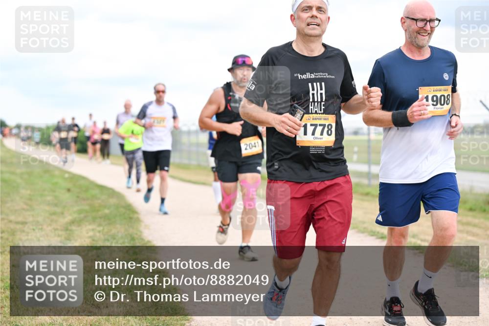 14.09.2025 - Airport Race Dr. Thomas Lammeyer http://msf.ph/oto/8882049 14.09.2025 12:34:31 Laufen 2041, 27, 1778, 1908 meine-sportfotos.de