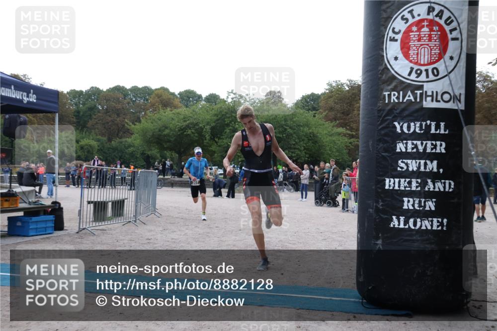 14.09.2025 - Stadtparktriathlon Strokosch-Dieckow http://msf.ph/oto/8882128 14.09.2025 09:43:28 Ziel 307, 310, 351 meine-sportfotos.de