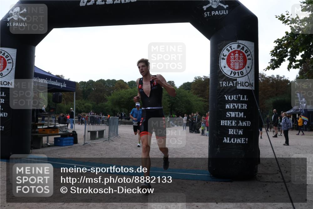 14.09.2025 - Stadtparktriathlon Strokosch-Dieckow http://msf.ph/oto/8882133 14.09.2025 09:43:29 Ziel 307, 310, 351 meine-sportfotos.de