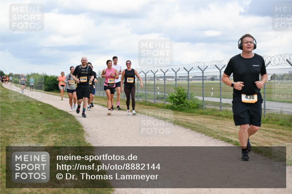 14.09.2025 - Airport Race Dr. Thomas Lammeyer http://msf.ph/oto/8882144 14.09.2025 12:34:39 Laufen 1235, 1137, 1788, 1811, 1677, 438 meine-sportfotos.de