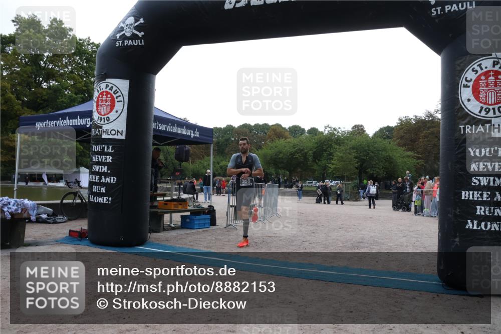 14.09.2025 - Stadtparktriathlon Strokosch-Dieckow http://msf.ph/oto/8882153 14.09.2025 09:43:48 Ziel 358 meine-sportfotos.de