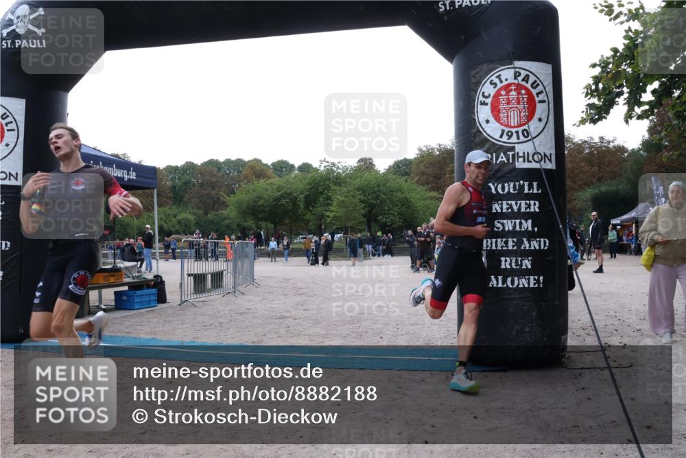 14.09.2025 - Stadtparktriathlon Strokosch-Dieckow http://msf.ph/oto/8882188 14.09.2025 09:44:14 Ziel 324, 334, 363 meine-sportfotos.de