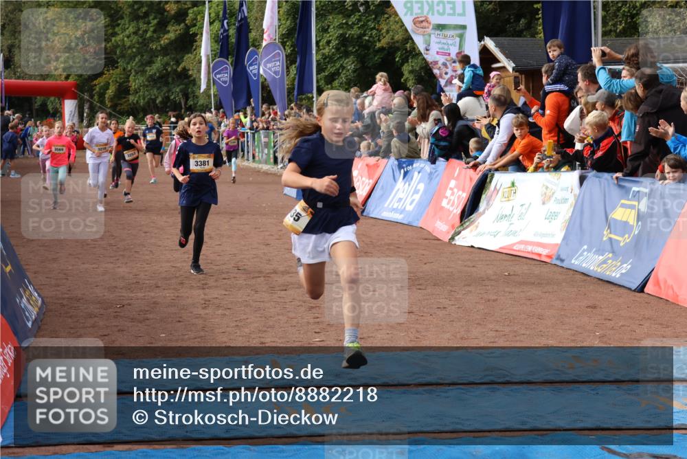 14.09.2025 - Airport Race Strokosch-Dieckow http://msf.ph/oto/8882218 14.09.2025 10:28:19 Ziel 3033, 3035, 3098, 3127, 3169, 3218, 3227, 3253, 3330, 3381, 3388, 3461, 3556, 3569, 5094 meine-sportfotos.de