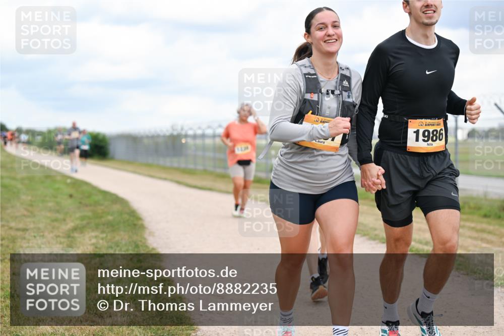 14.09.2025 - Airport Race Dr. Thomas Lammeyer http://msf.ph/oto/8882235 14.09.2025 12:34:46 Laufen 1986 meine-sportfotos.de