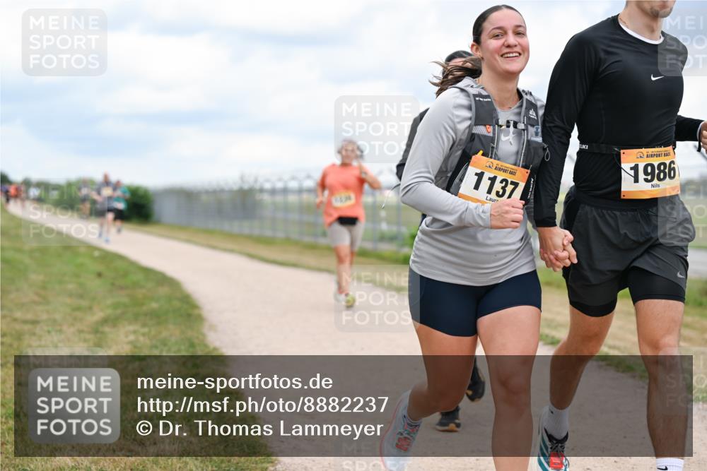 14.09.2025 - Airport Race Dr. Thomas Lammeyer http://msf.ph/oto/8882237 14.09.2025 12:34:46 Laufen 1137, 1986 meine-sportfotos.de