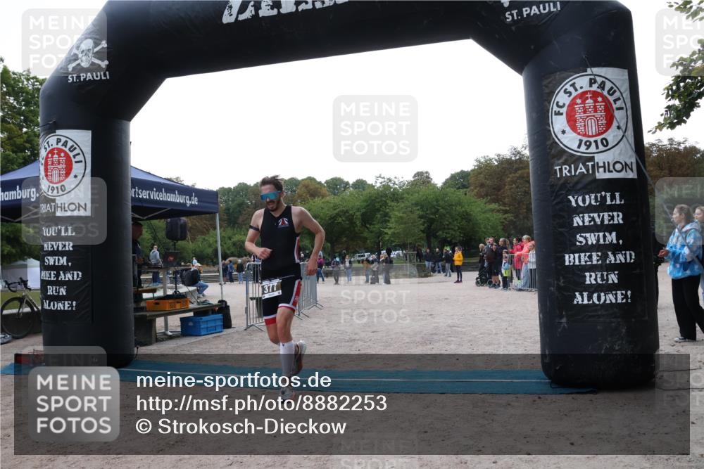 14.09.2025 - Stadtparktriathlon Strokosch-Dieckow http://msf.ph/oto/8882253 14.09.2025 09:45:19 Ziel 377 meine-sportfotos.de