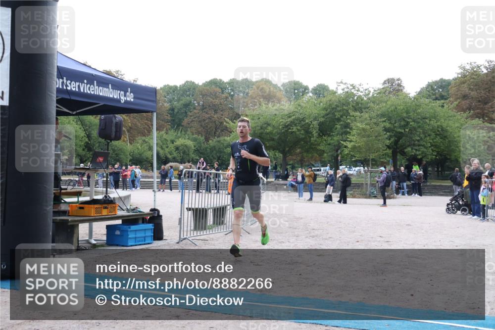 14.09.2025 - Stadtparktriathlon Strokosch-Dieckow http://msf.ph/oto/8882266 14.09.2025 09:45:54 Ziel 366 meine-sportfotos.de