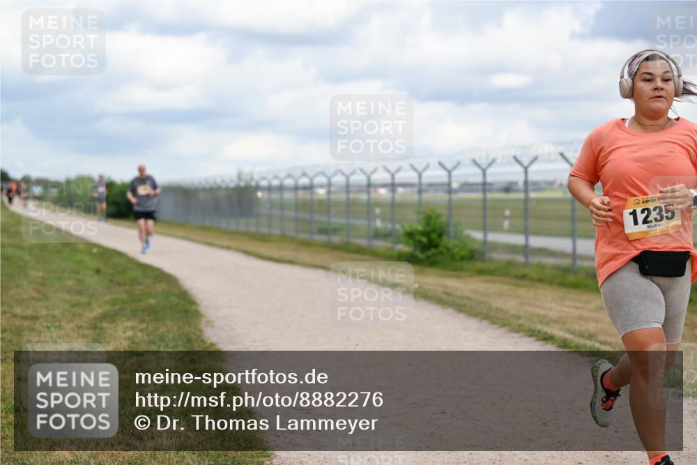 14.09.2025 - Airport Race Dr. Thomas Lammeyer http://msf.ph/oto/8882276 14.09.2025 12:34:49 Laufen 1235 meine-sportfotos.de