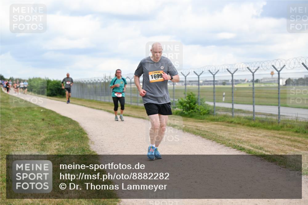14.09.2025 - Airport Race Dr. Thomas Lammeyer http://msf.ph/oto/8882282 14.09.2025 12:34:55 Laufen 1699 meine-sportfotos.de